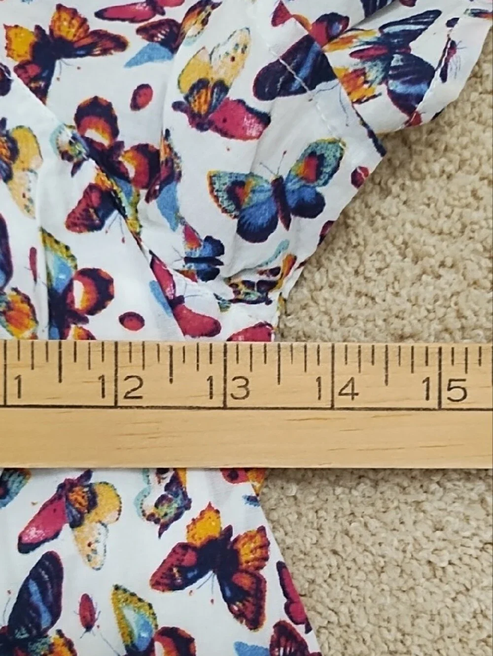 GAP lively butterfly